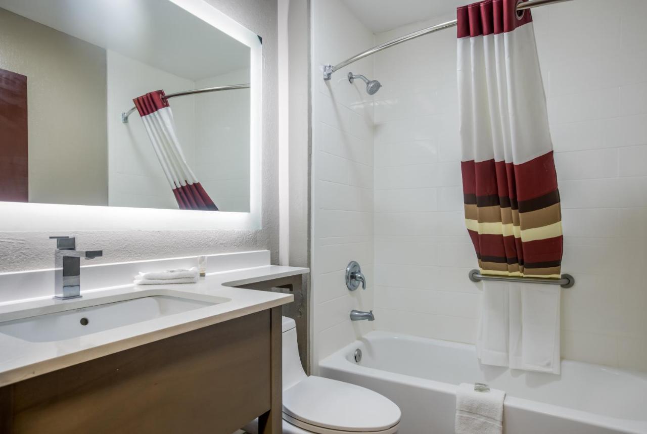 Red Roof Inn Plus+ & Suites Savannah - I-95 Georgetown Esterno foto
