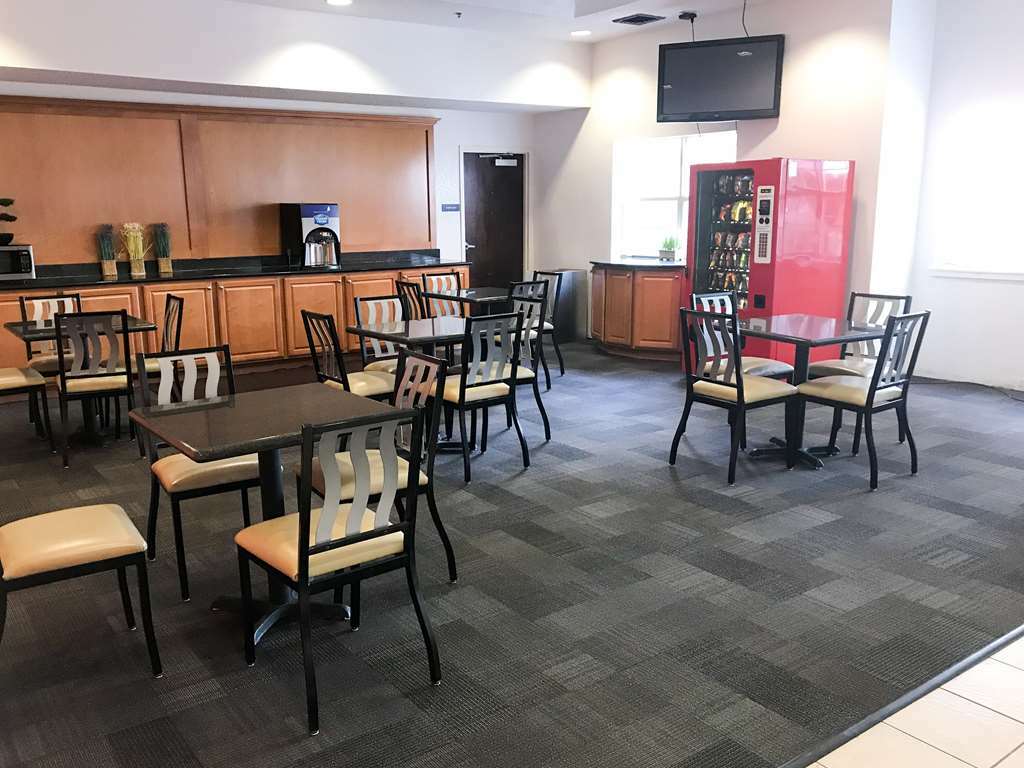 Red Roof Inn Plus+ & Suites Savannah - I-95 Georgetown Ristorante foto